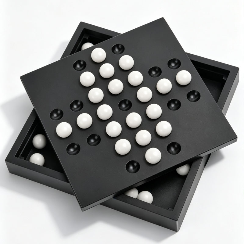 Party Games Kids And Adults - Europe Classic Single Chess Peg Solitaire