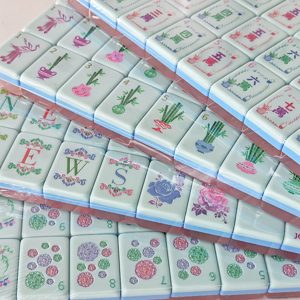 Engraved Pearl Pink Acrylic Am - đánh giá và giá Party Family Games